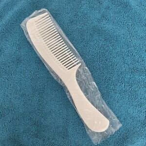 NEW‎ in original wrapper Vintage 9 inch Clinique Detangling Comb White